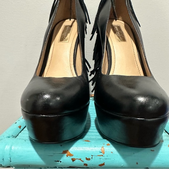 Report Signature Targee Black Fringe Platform Leather Pumps Size 8 - Picture 2 of 16
